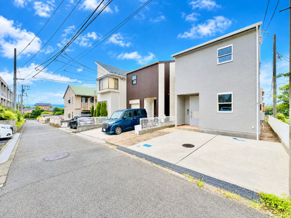 藤沢市大庭、中古一戸建ての外観画像です