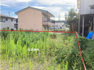 松本市沢村、土地の前面道路を含む現地写真画像です