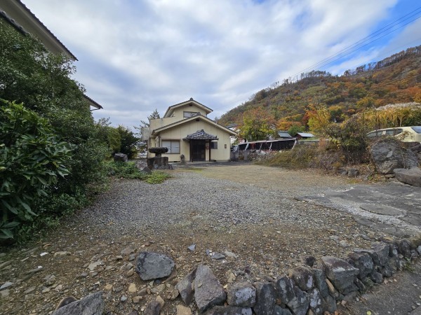 松本市大字里山辺、土地の画像です