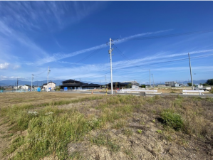 松本市村井町南、土地の前面道路を含む現地写真画像です