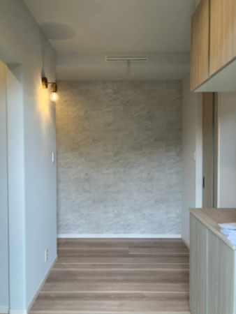 松本市大字原、新築一戸建ての玄関画像です