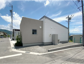 松本市大字岡田、新築一戸建ての外観画像です
