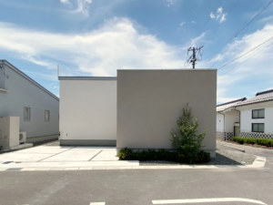 松本市大字岡田、新築一戸建ての外観画像です