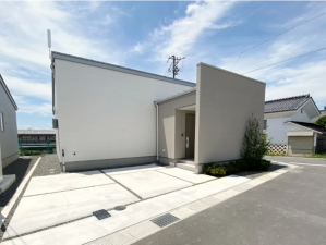 松本市大字岡田、新築一戸建ての外観画像です