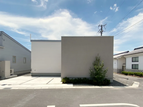 松本市大字岡田、新築一戸建ての外観画像です