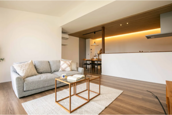 松本市大字岡田、新築一戸建ての居間画像です