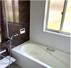 松本市並柳、中古一戸建ての風呂画像です