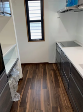 松本市大字島内、中古一戸建てのキッチン画像です