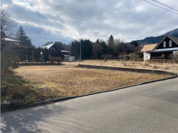 安曇野市穂高、土地の画像です