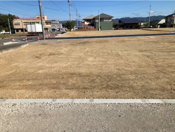 安曇野市穂高、土地の画像です