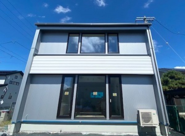 安曇野市豊科、中古一戸建ての画像です