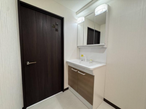 松本市野溝木工、中古マンションの画像です