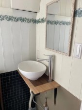 塩尻市大字広丘、中古一戸建ての洗面画像です