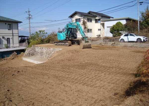 塩尻市大字片丘、土地の画像です