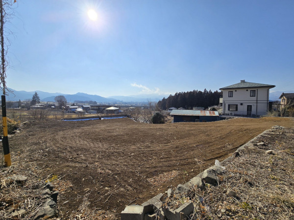 塩尻市大字片丘、土地の画像です