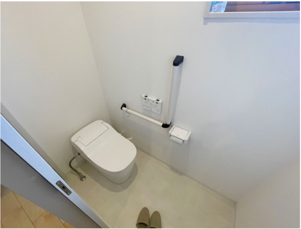 安曇野市豊科、中古一戸建てのトイレ画像です