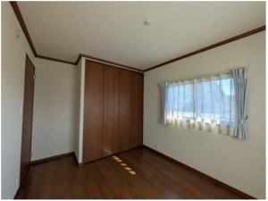 塩尻市大字広丘、中古一戸建ての寝室画像です