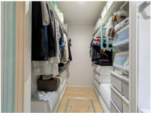 塩尻市大字広丘、中古一戸建ての収納画像です