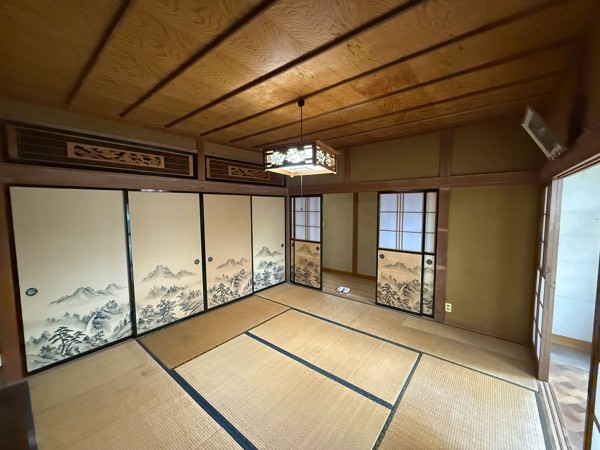 塩尻市大門、中古一戸建ての内装画像です