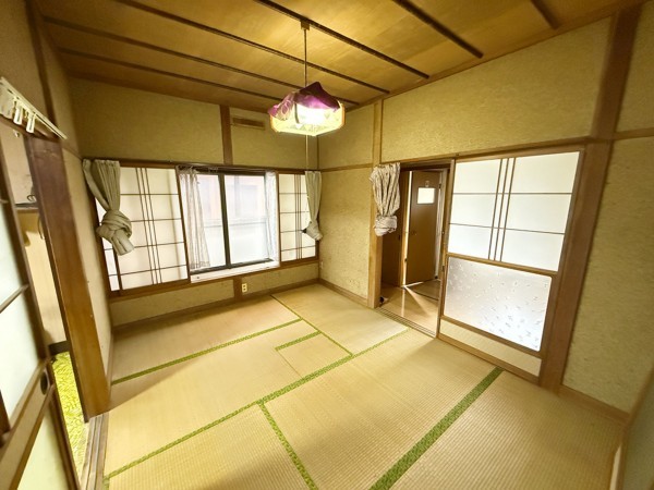 塩尻市大門、中古一戸建ての内装画像です