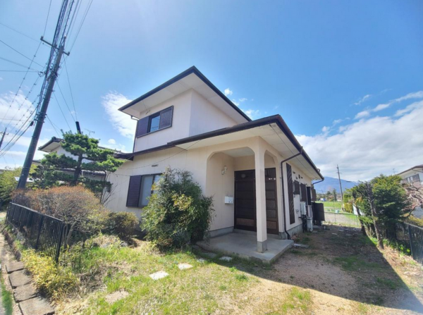 安曇野市、収益物件/住宅の画像です