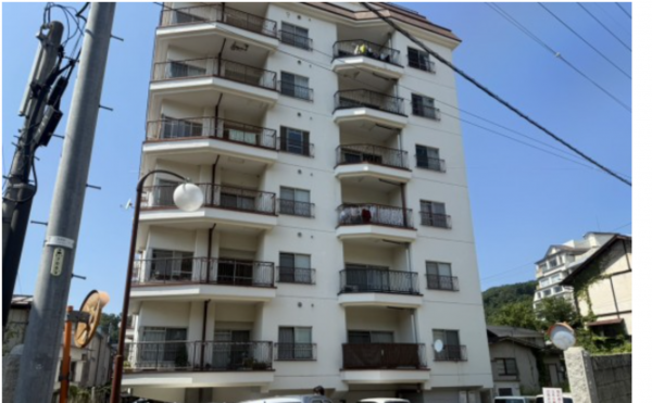 松本市浅間温泉、収益物件/マンションの外観画像です