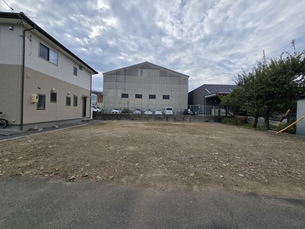 松本市芳野、土地の画像です