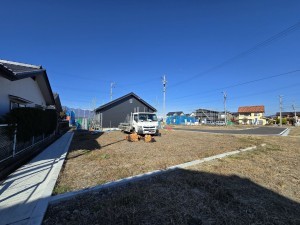 安曇野市豊科、土地の画像です