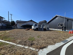 安曇野市豊科、土地の画像です