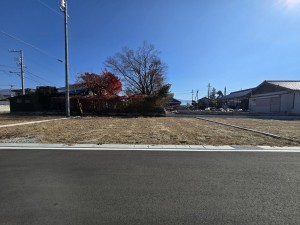 安曇野市豊科、土地の画像です
