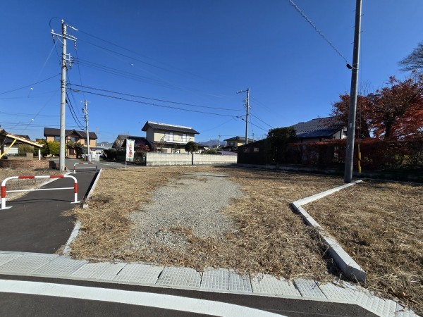 安曇野市豊科、土地の画像です