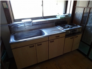 塩尻市大字宗賀、中古一戸建てのキッチン画像です