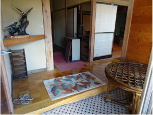 塩尻市大字宗賀、中古一戸建ての玄関画像です