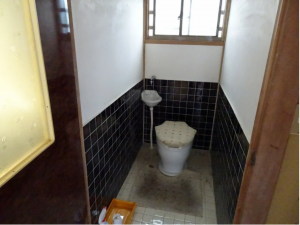 塩尻市大字宗賀、中古一戸建てのトイレ画像です
