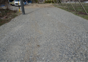 塩尻市大字洗馬、土地の前面道路を含む現地写真画像です