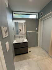 松本市蟻ケ崎、中古一戸建ての洗面画像です