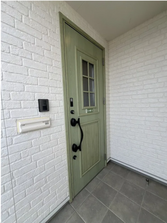 松本市蟻ケ崎、中古一戸建ての玄関画像です