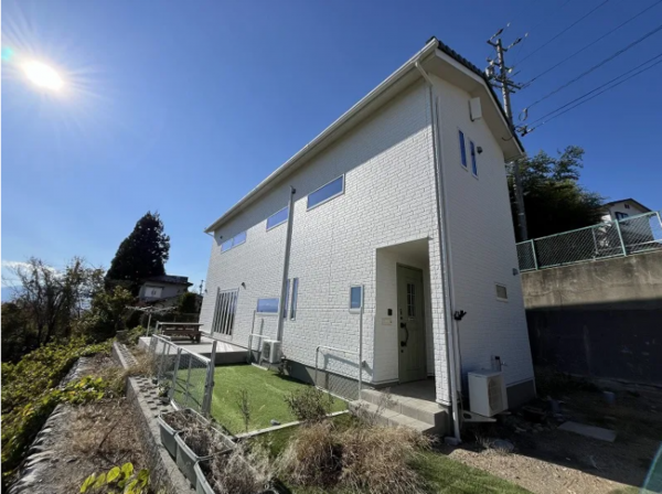 松本市蟻ケ崎、中古一戸建ての外観画像です