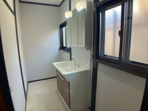 松本市大字笹賀、中古一戸建ての画像です