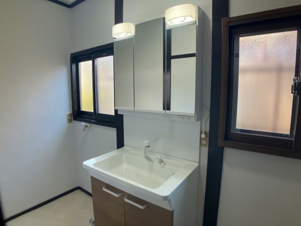 松本市大字笹賀、中古一戸建ての画像です