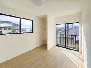 松本市横田、中古一戸建ての子ども部屋画像です