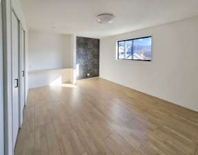 松本市横田、中古一戸建ての寝室画像です