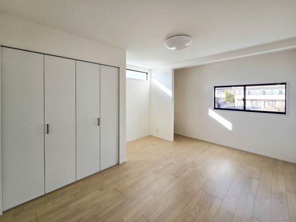 松本市横田、中古一戸建ての子ども部屋画像です