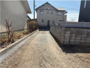 松本市、土地の前面道路を含む現地写真画像です