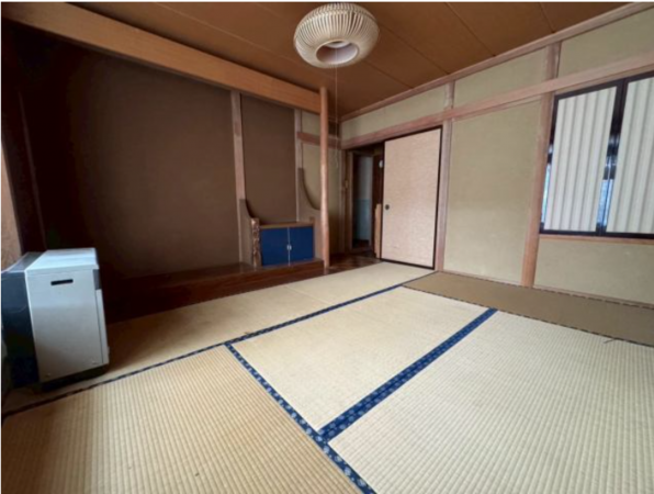 松本市女鳥羽、中古一戸建ての内装画像です