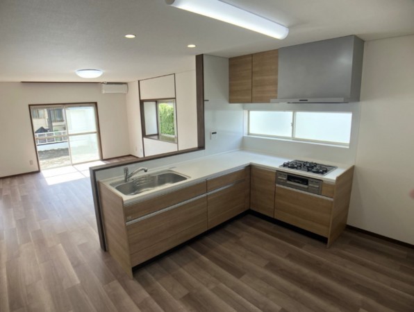 松本市大字笹賀、中古一戸建ての画像です