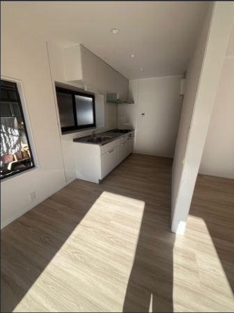 安曇野市堀金、中古一戸建てのキッチン画像です