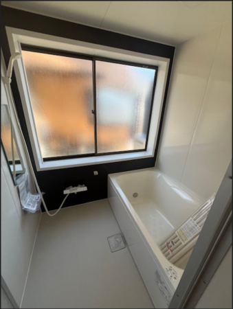 安曇野市堀金、中古一戸建ての風呂画像です