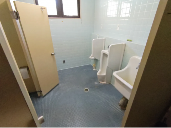 安曇野市穂高、収益物件/寮のトイレ画像です