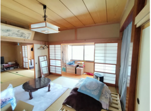 松本市大字惣社、中古一戸建ての内装画像です